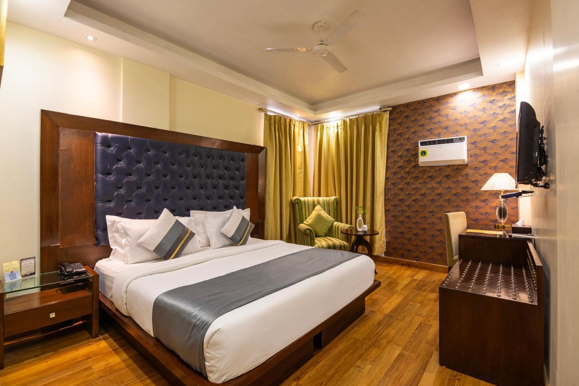 Hotel The Grand Orion - Kailash Colony New Delhi