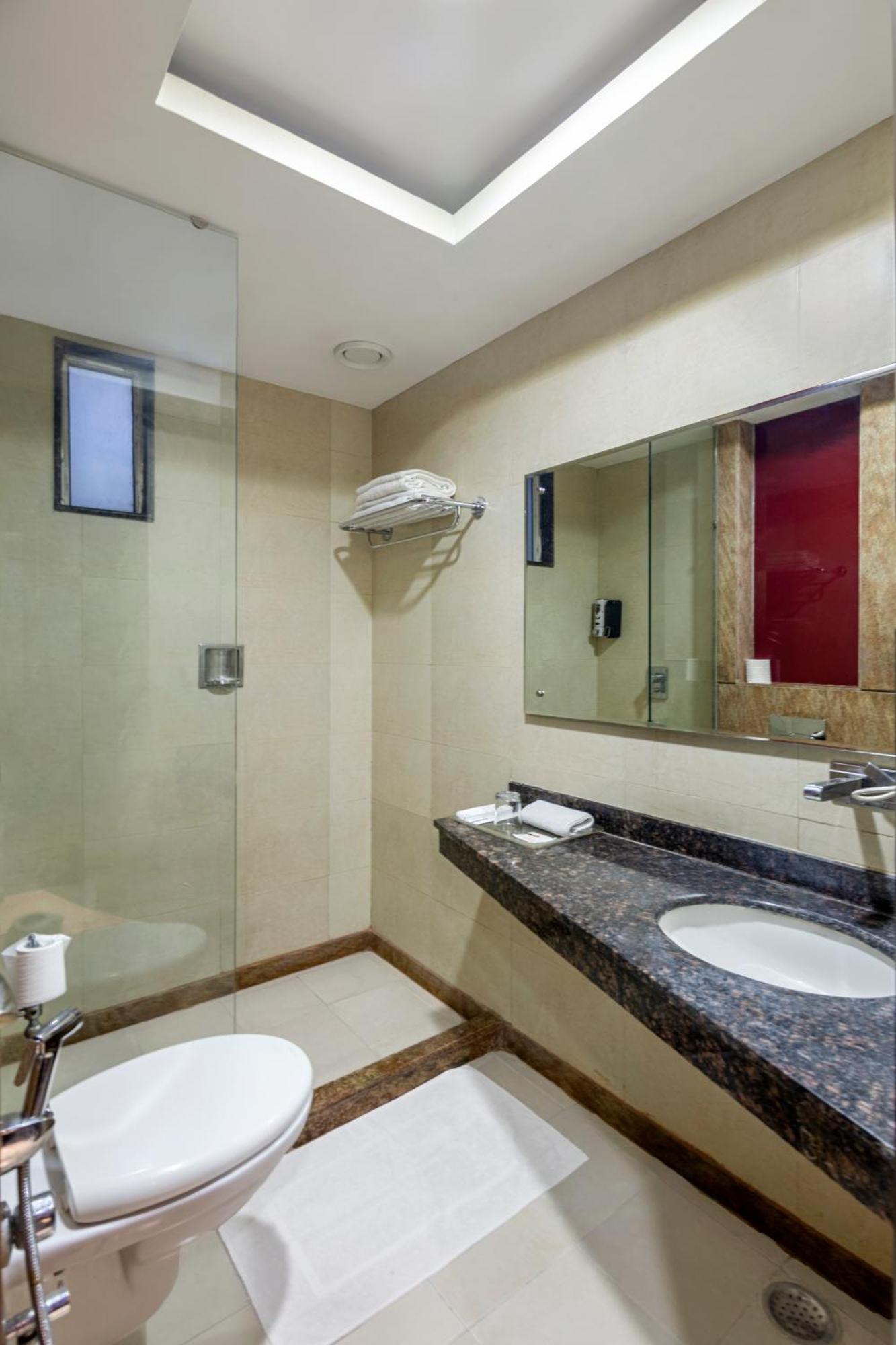 The Grand Orion - Kailash Colony Hotel 3*